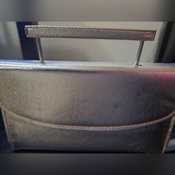 Silver Women's Evening Clutch Size 8"×5" (see pics for outside wear) - Picture 4 of 6